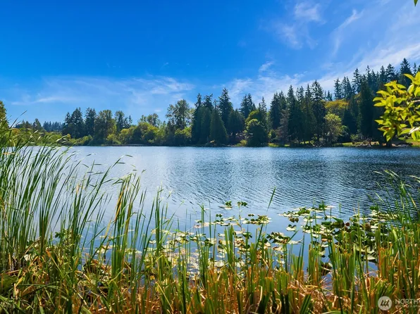 13059 SE 76th Street, Newcastle, WA 98056