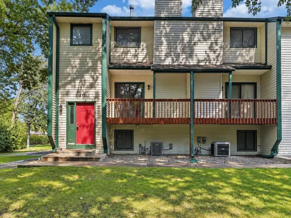 11430 Jay St NW, Coon Rapids, MN 55433