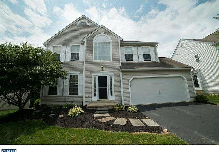 1st image of 459 Carpenters Cove Ln