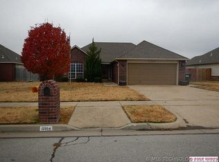 12004 N 109th Ave, Collinsville, OK 74021