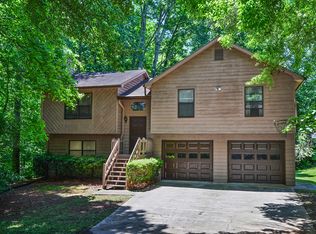 4635 Woodbridge Dr, Powder Springs, GA 30127