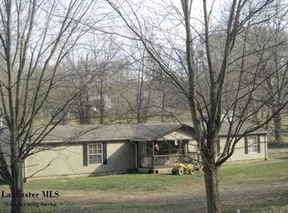 2568 Geneva School Rd SE, Bremen, OH 43107