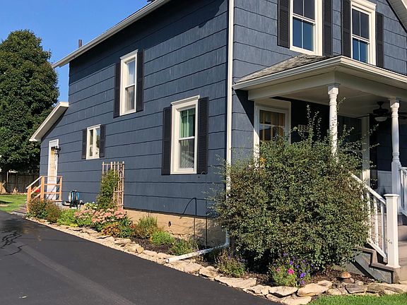 2nd image of 1388 Kellogg St