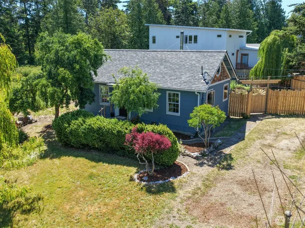 305 49th Street, Port Townsend, WA 98368