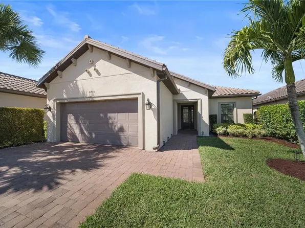 8735 Cavano ST E, NAPLES, FL 34119