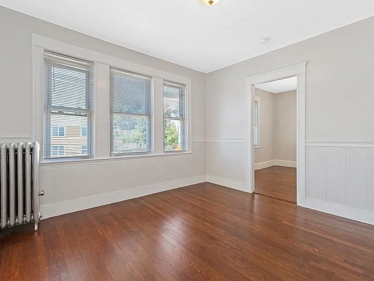 549 Main St #2 — Photo 11