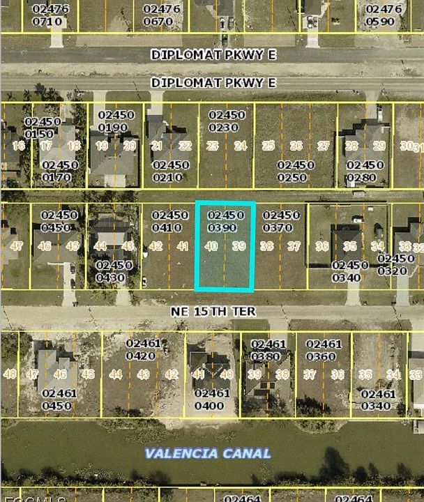 2nd image of 215 NE 15th Terrace Cpe