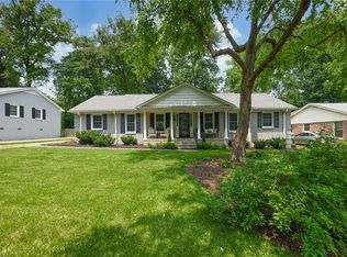 2820 Rutherford Dr, Greensboro, NC 27408