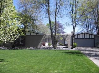 3590 Hickory Ln, Saginaw, MI 48603