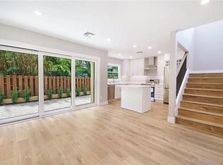 1130 5th St S, Naples, FL 34102