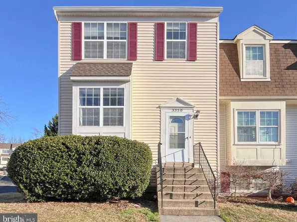 3350 Oakshade Ct, Fairfax, VA 22033
