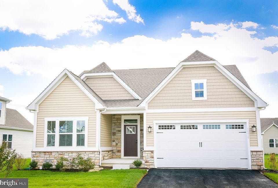 1st image of 7100 Stonehaven Dr