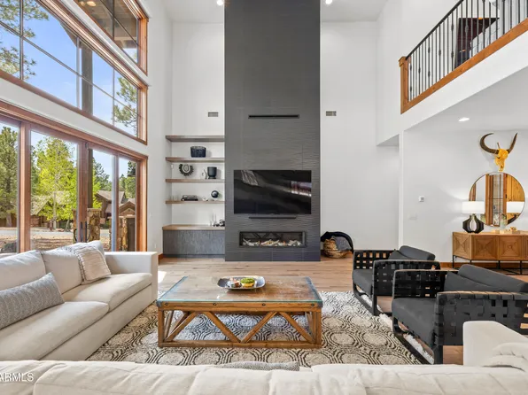 2003 E Del Rae Drive, Flagstaff, AZ 86005