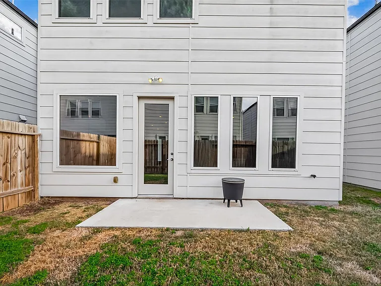 4418 Bora Bora Ln — Photo 38