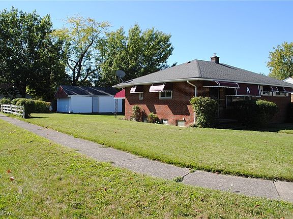 3rd image of 16812 Judson Dr