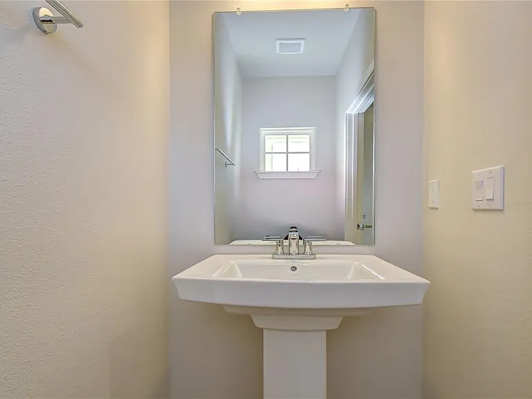 20253 Lou Angela Ln — Photo 16