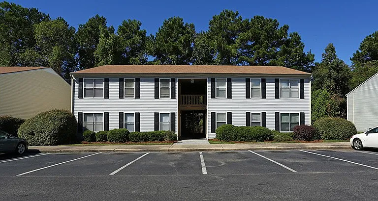 Autumn Ridge Apartments — Photo 4