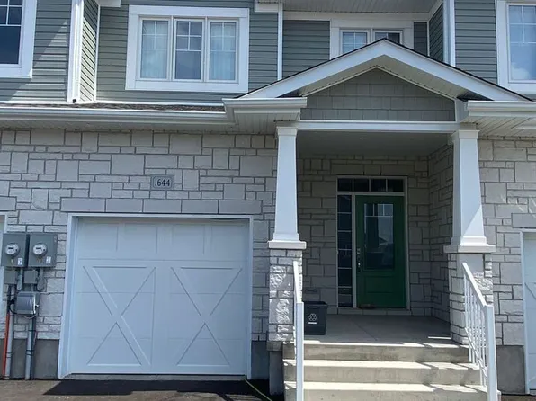 1644 Tenley Dr, Kingston, ON K7P 0S4