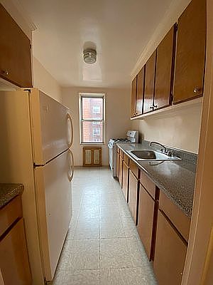 3rd image of 110-16 72nd Ave #55