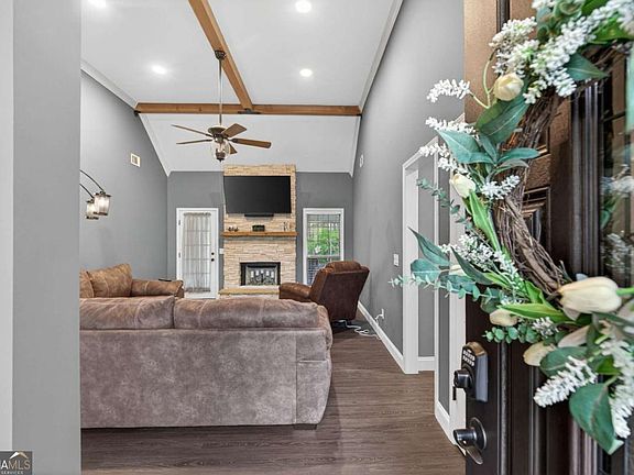 4th image of 2125 Owls Way