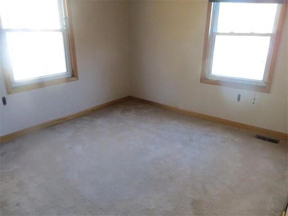 5th image of 1654 Echo Ct