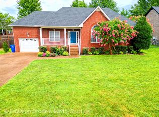 7004 Indian Ridge Blvd, White House, TN 37188