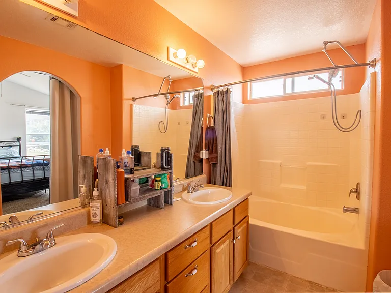 3913 Pearl Ct — Photo 13
