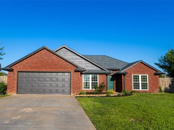 39 NE Deerfield Dr, Elgin, OK 73538