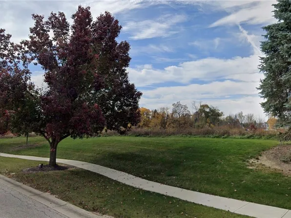 5101 Center Rd, Brunswick, OH 44212