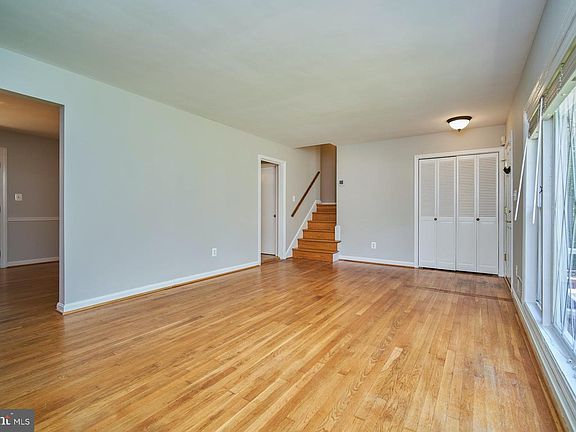 5th image of 7415 Carmine St