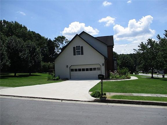 4th image of 1045 Masters Ln