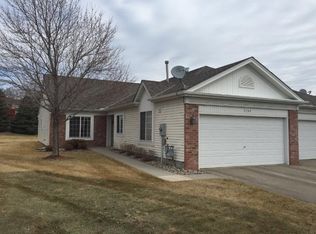1743 Boulder Point, Shakopee, MN 55379