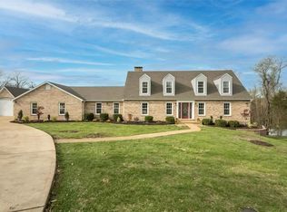 1847 Hermitage Dr, Imperial, MO 63052