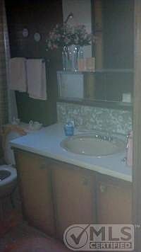 4th image of 8682 E 16th St