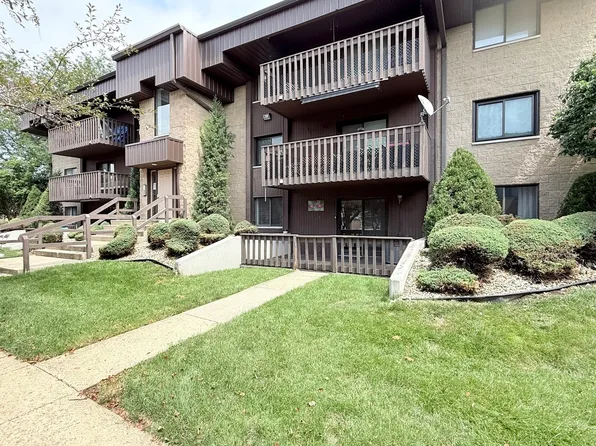 103 Caterpillar Dr APT 1C, Joliet, IL 60436