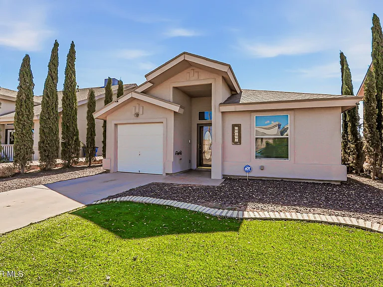 12928 Alfredo Apodaca — Photo 3