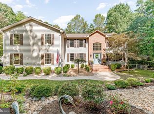 24589 Bateman Ct, Hollywood, MD 20636