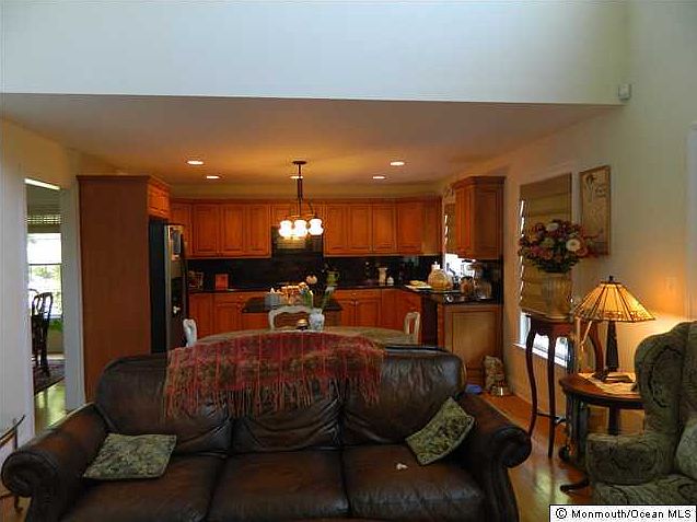 2nd image of 6 Oceanside Court #6