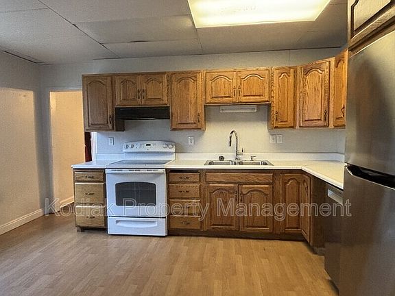 3rd image of 356 S 900 E APT B
