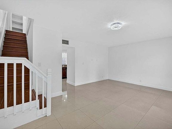 3rd image of 7506 NW 75th Street
