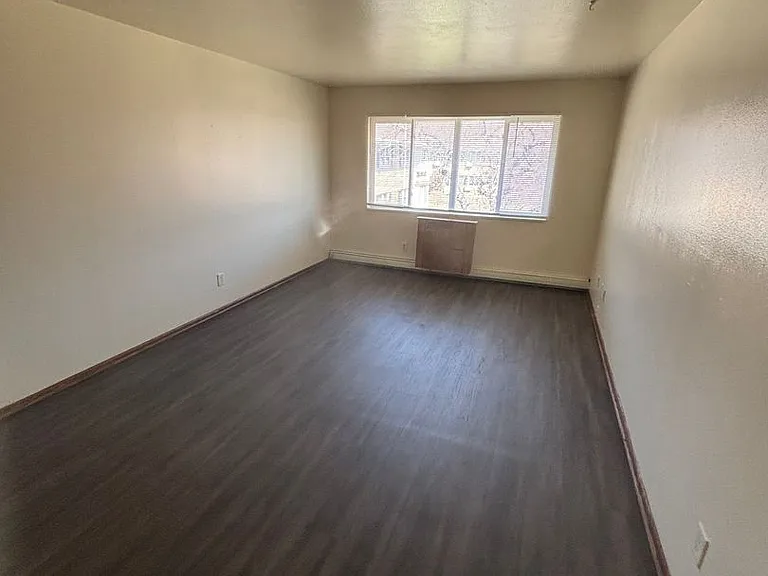 5650 W Wahner Ave #216 — Photo 6