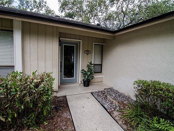 2nd image of 3508 Seaford Ln