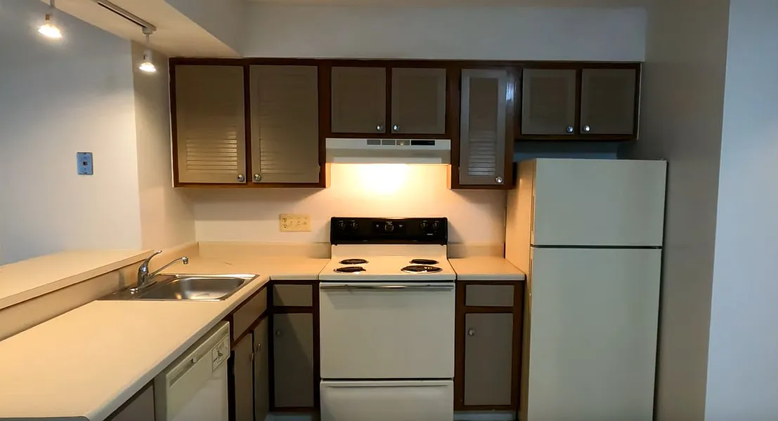 1 bed, 820 sqft, $1,125 — Photo 2