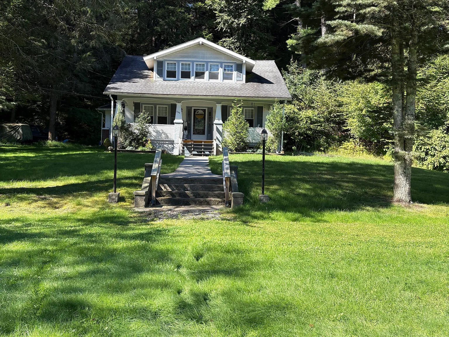 3 bed, 1680 sqft, $1,900 — Photo 3