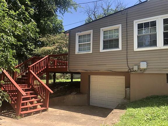 4th image of 218 Carey Ave