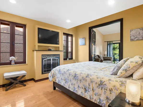 240 Battery Avenue image 6 of 21