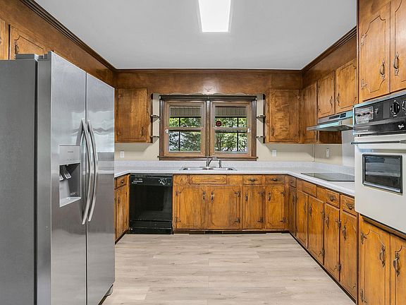 4th image of 14 Piedmont Ave
