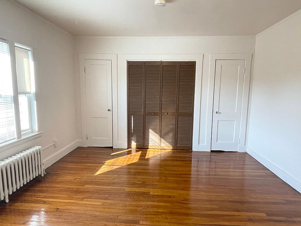 1st image of 100 Washington St #29