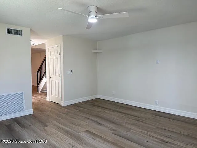 510 Jackson Ave — Photo 12