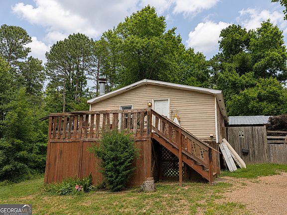 2nd image of 28 Mountain Lake Dr